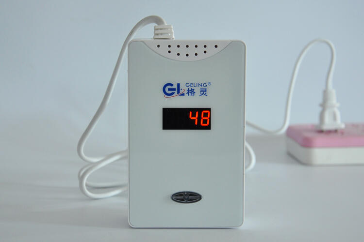 格林牌燃?xì)庑孤┚瘓?bào)器數(shù)顯款使用說明
